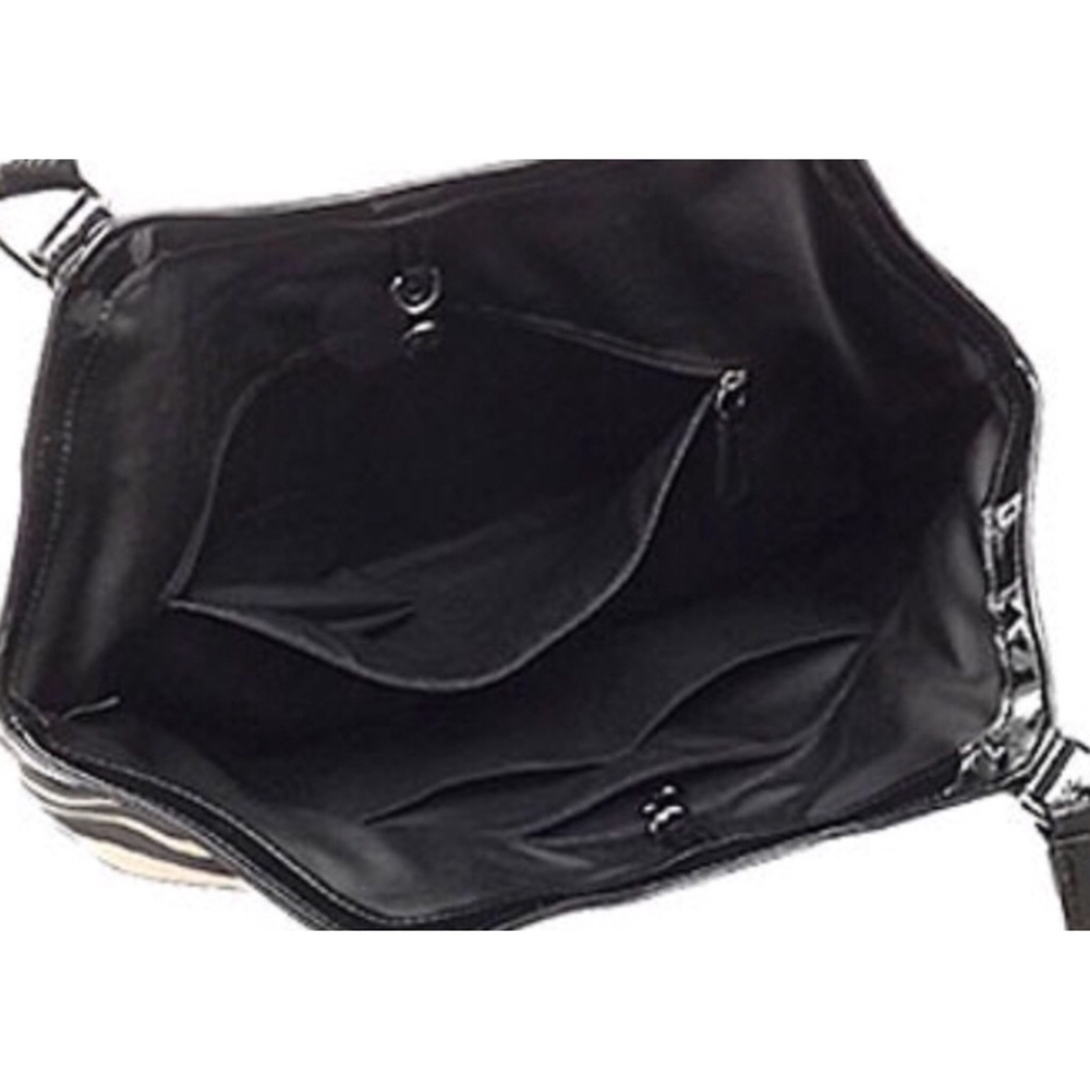 Coach Signature Zebra Print - image 6